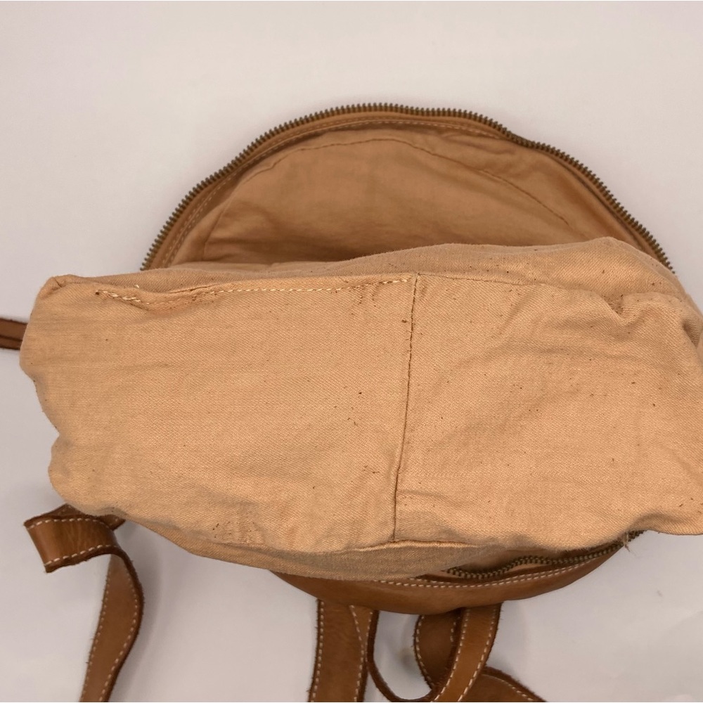 Costanza Rota Italian Woven Leather Backpack - Picture 16 of 16